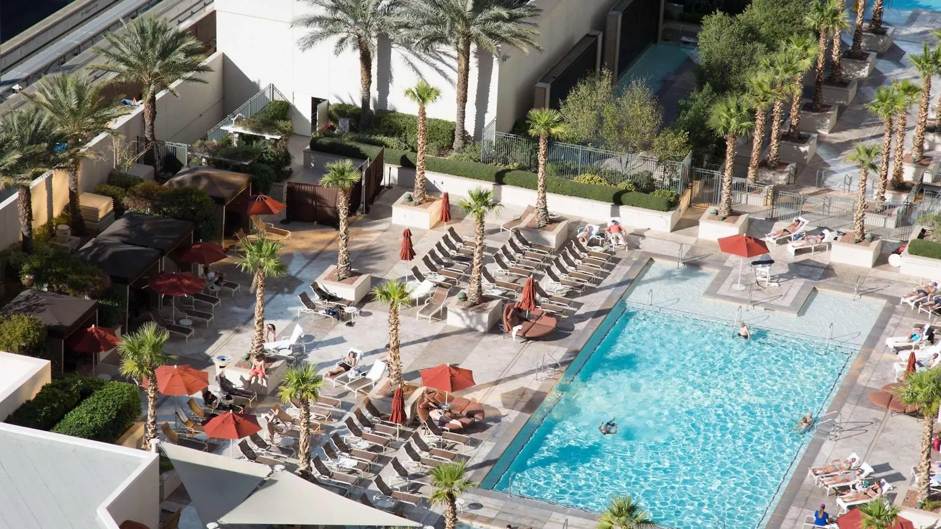بيت للعطل No Resort Fee Strip View Suites+ Free Valet + Pool لاس فيغاس الولايات المتحدة الأمريكية